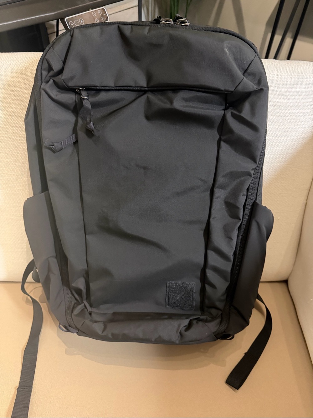 EVERGOODS CIVIC TRAVEL BAG 35L, Black